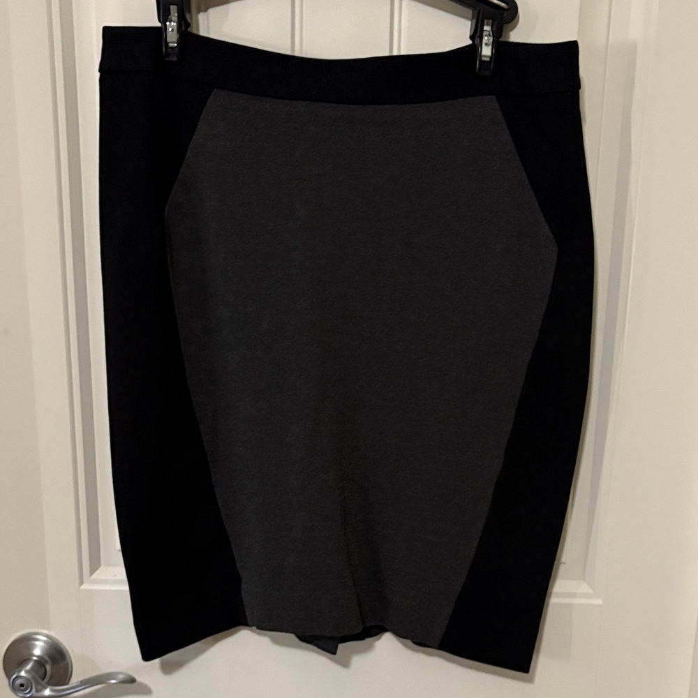 Loft Elegant Black and Gray Women's Skirt